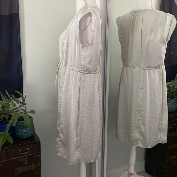 Old Navy silky shift dress, size L - Picture 4 of 8